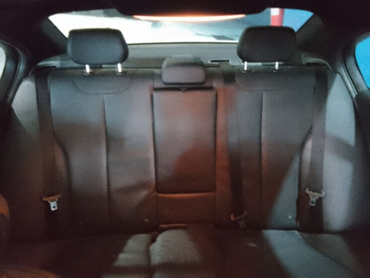 2015 BMW 320i MSPORT – Rear Seats