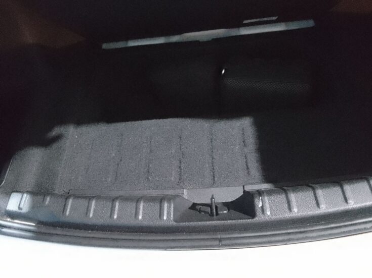 2015 BMW 320i MSPORT – Spare Wheel