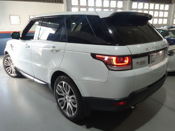 2015 RANGE ROVER SPORT 4.4 SDV8 HSE DYNAMIC – Back Feature Photo