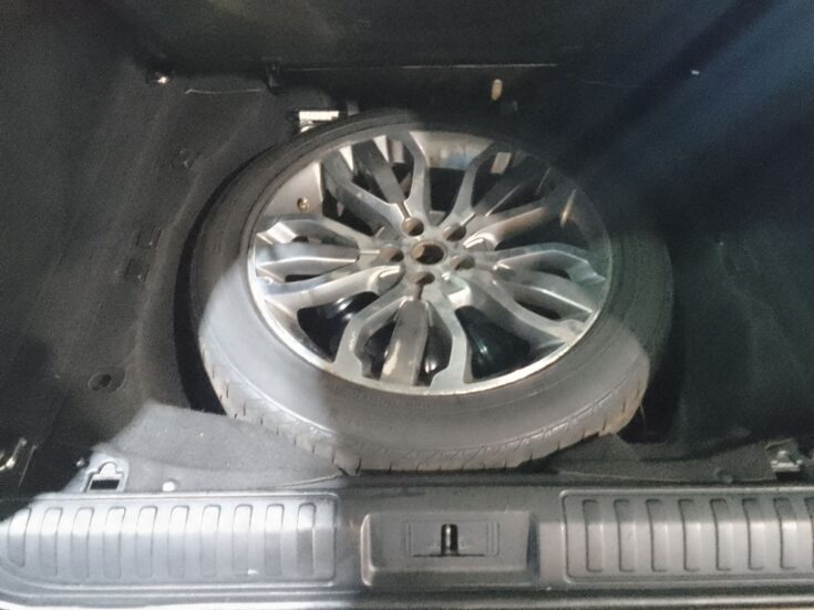 2015 RANGE ROVER SPORT 4.4 SDV8 HSE DYNAMIC – Spare Wheel