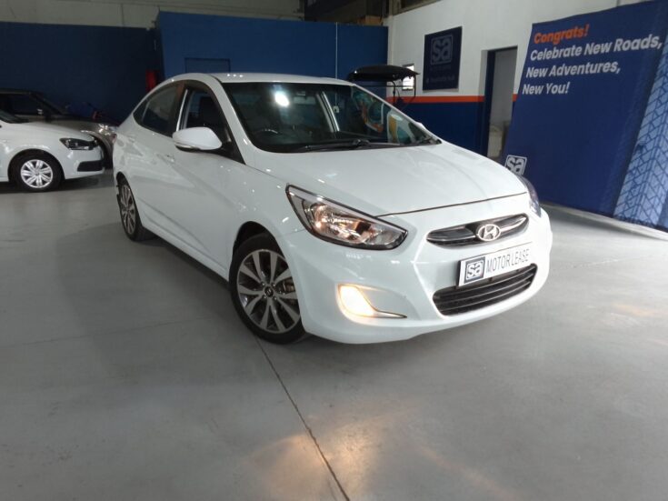 2016 HYUNDAI ACCENT 1.6 GLS/FLUID – Front Feature Photo