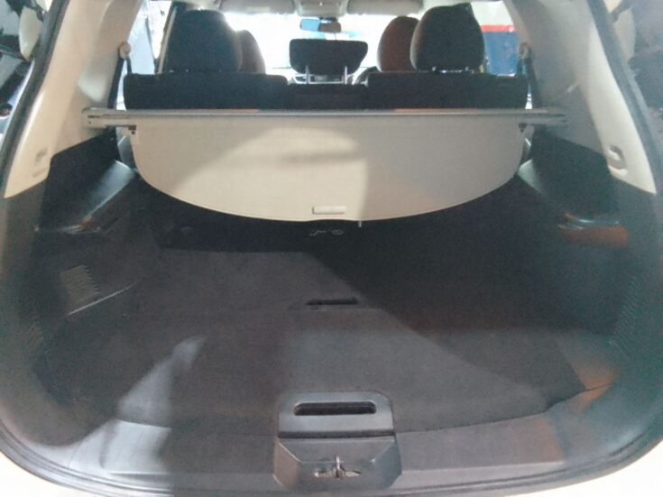 2017 NISSAN X-TRAIL 2.5 SE 4X4 CVT – Boot / Loadbin