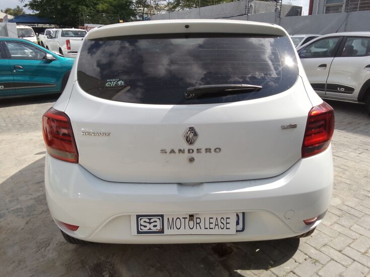 2017 RENAULT SANDERO 900T EXPRESSION – Back Photo