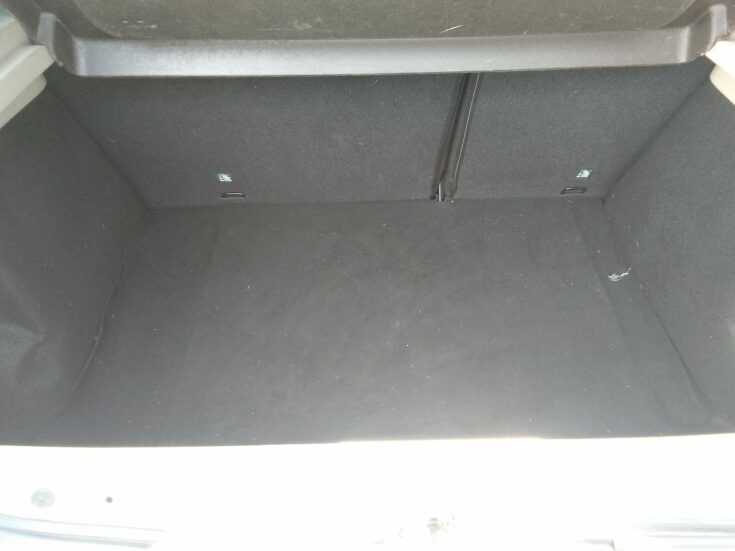 2017 RENAULT SANDERO 900T EXPRESSION – Boot / Loadbin