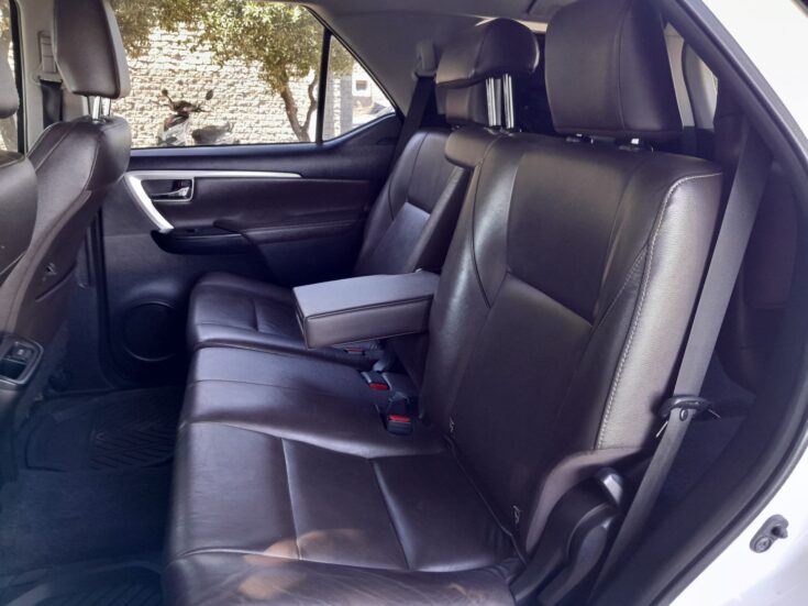 2017 TOYOTA FORTUNER 2.4 GD-6 R/B A/T – Rear Seats