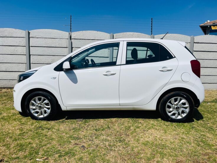 2018 KIA PICANTO 1.0 STYLE A/T – Left Side Photo