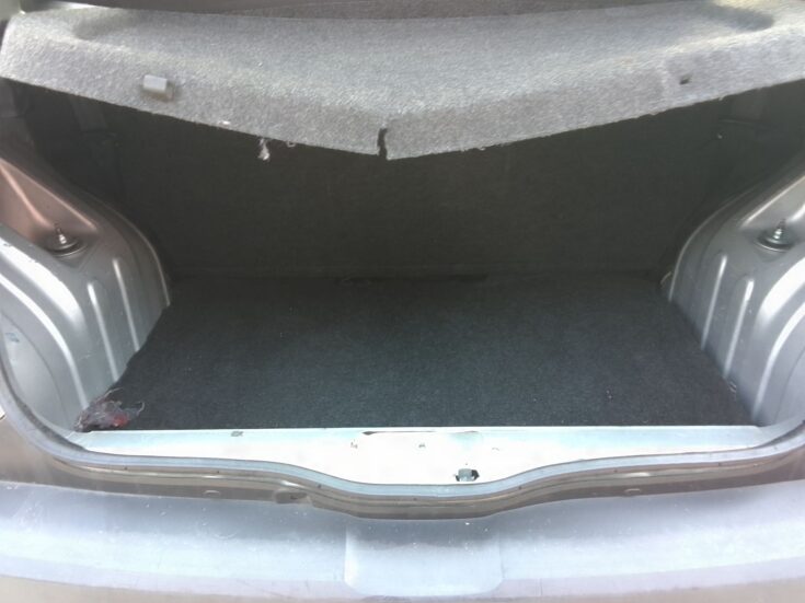 2018 RENAULT KWID DYNAMIQUE MANUAL – Boot / Loadbin