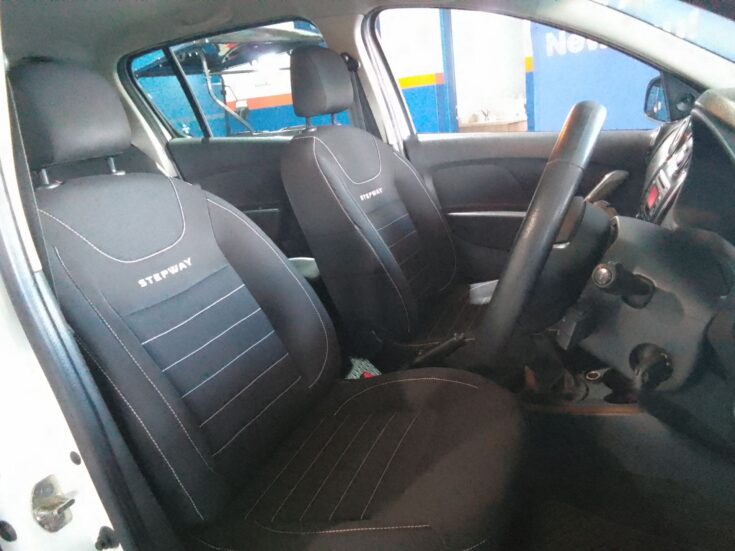 2018 RENAULT SANDERO 900T STEPWAY EXPRESSION – Front Seats