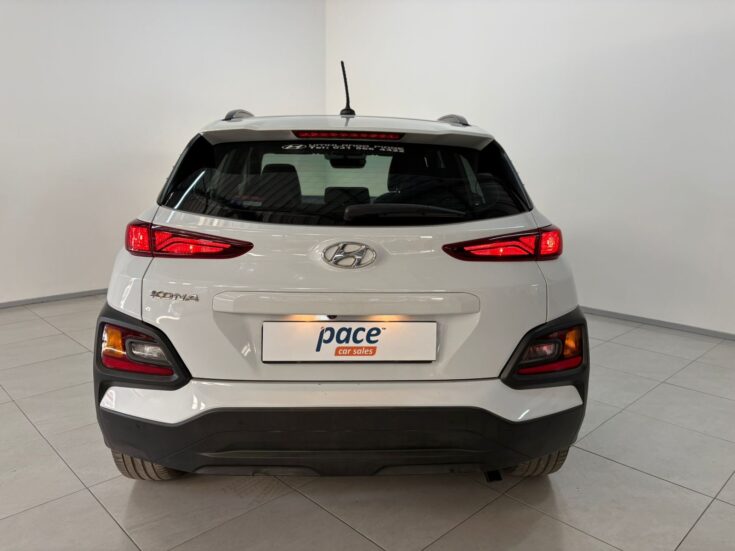 2019 HYUNDAI KONA EXECUTIVE A/T – Back Photo