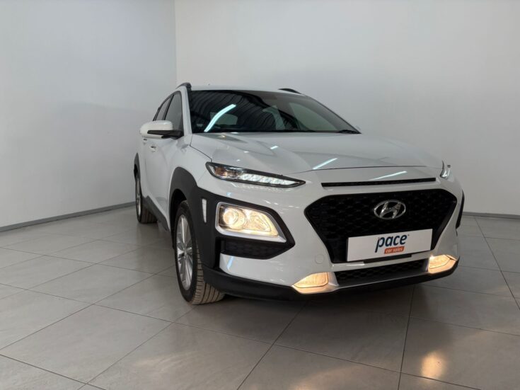 2019 HYUNDAI KONA EXECUTIVE A/T – Front Feature Photo
