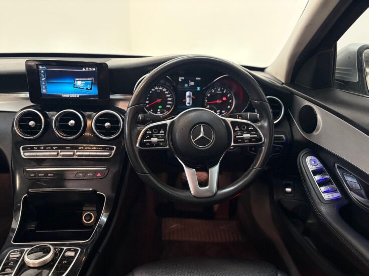 2019 MERCEDES BENZ C180 A/T – Back Feature Photo