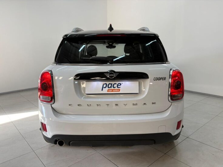 2019 MINI COOPER S COUNTRYMAN A/T – Back Feature Photo