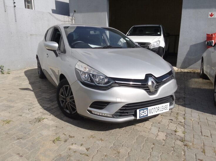 2019 RENAULT CLIO IV 900T AUTHENTIQUE MANUAL – Front Feature Photo