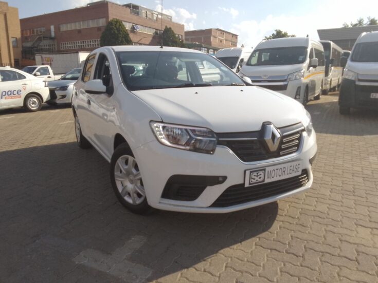 2019 RENAULT SANDERO 900T EXPRESSION – Front Feature Photo