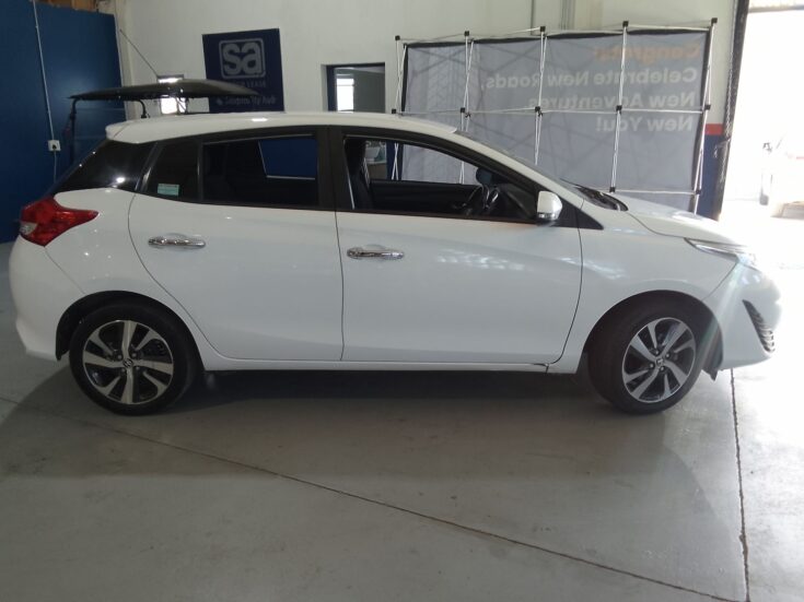2019 TOYOTA YARIS 1.5 XS 5DR – Right Side Photo