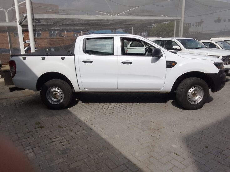 2020 FORD RANGER 2.2TDCI P/U D/C – Right Side Photo