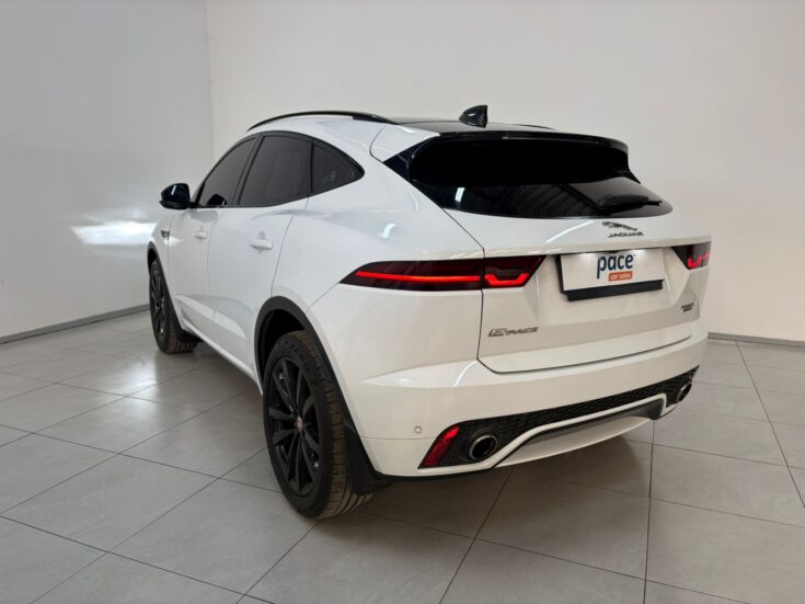2020 JAGUAR E-PACE P250 2.0 HSE R-DYNAMIC – Back Feature Photo