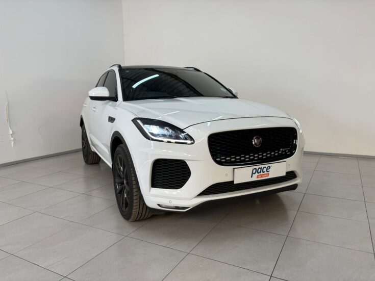 2020 JAGUAR E-PACE P250 2.0 HSE R-DYNAMIC – Front Feature Photo