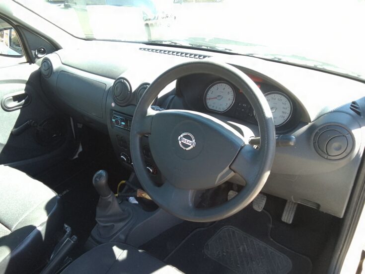 2020 NISSAN NP200 1.6 A/C SAFETY PACK P/U S/C – Interior