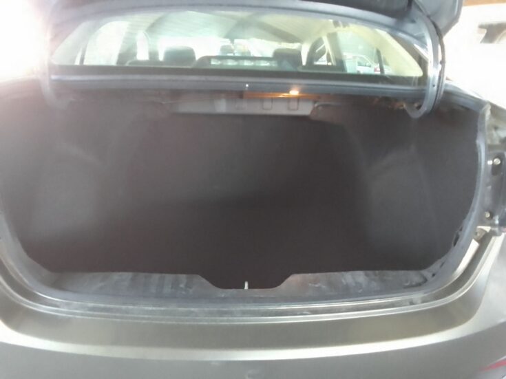 2020 SUZUKI CIAZ 1.5 GL A/T – Boot / Loadbin