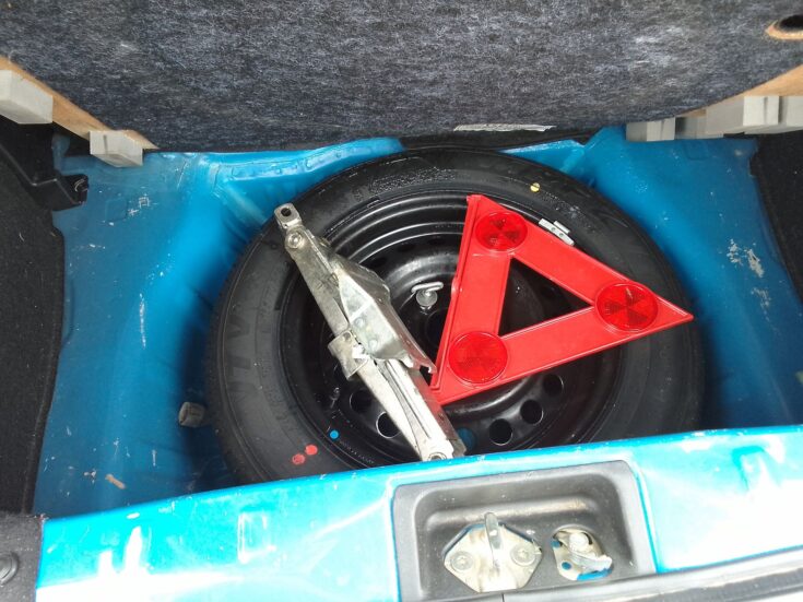 2020 SUZUKI S-PRESSO 1.0 GL+ – Spare Wheel