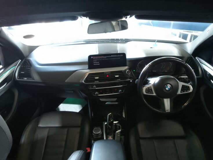 2021 BMW X3 XDRIVE 20D M-SPORT – Interior
