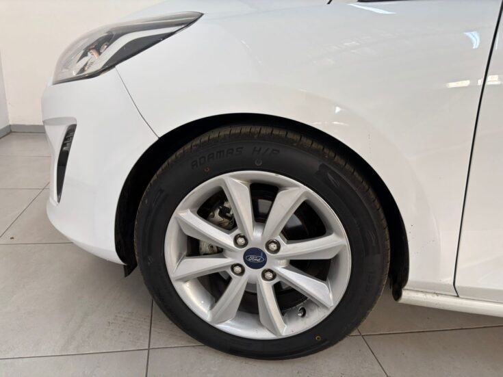 2021 FORD FIESTA 1.0 ECOBOOST TREND 5DR A/T – Right Side Photo