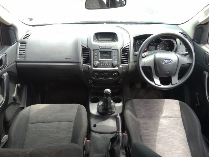 2021 FORD RANGER 2.2TDCI P/U D/C – Interior