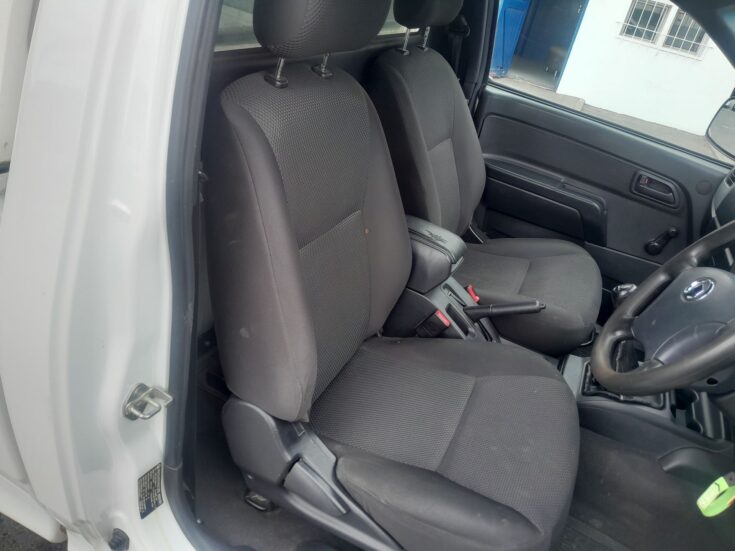 2021 GWM STEED 5 2.2 MPI SAFETY P/U S/C – Front Seats