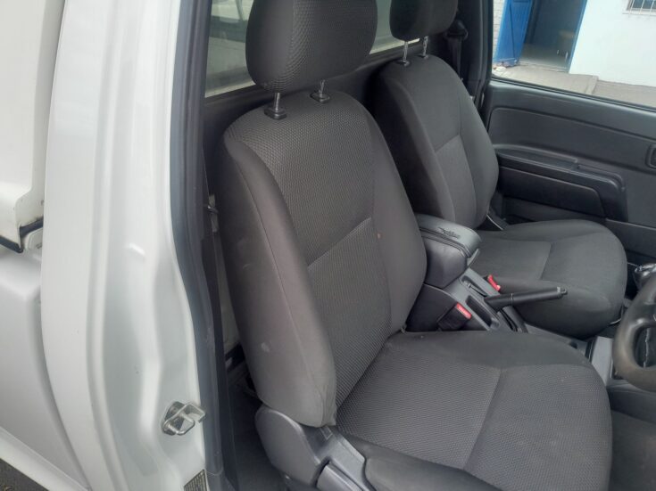 2021 GWM STEED 5 2.2 MPI SAFETY P/U S/C – Rear Seats