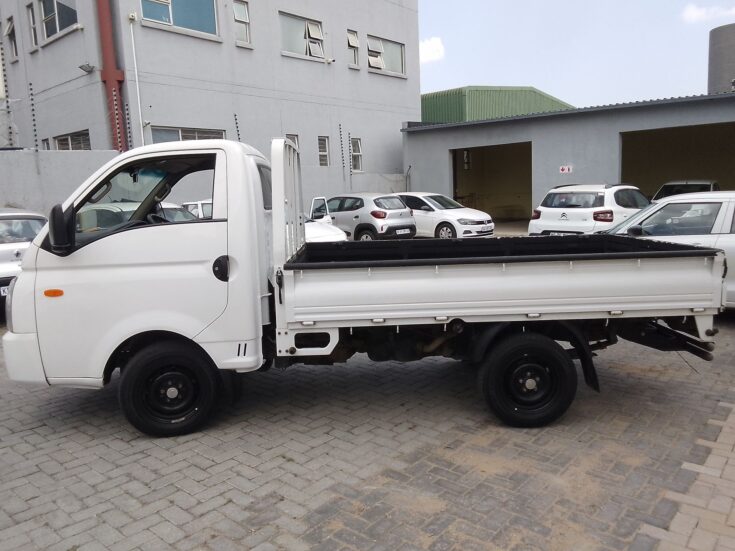 2021 HYUNDAI H100 2.6D A/C F/C D/S – Left Side Photo