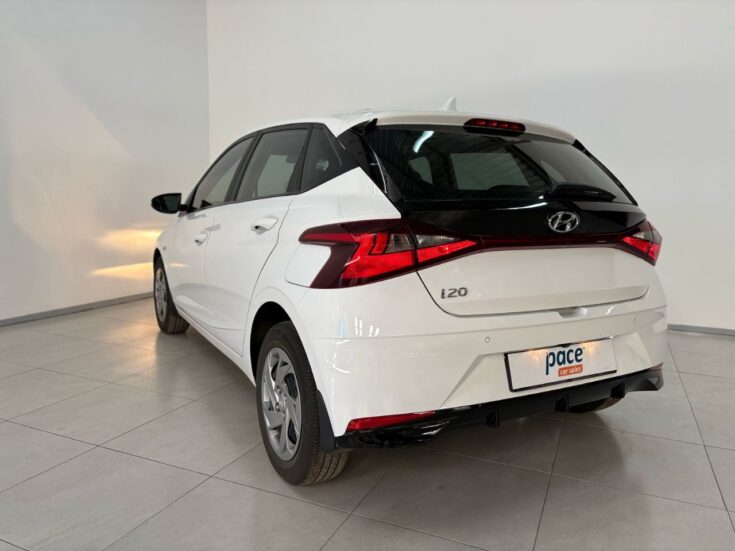 2021 HYUNDAI i20 1.4 MOTION A.T – Back Feature Photo