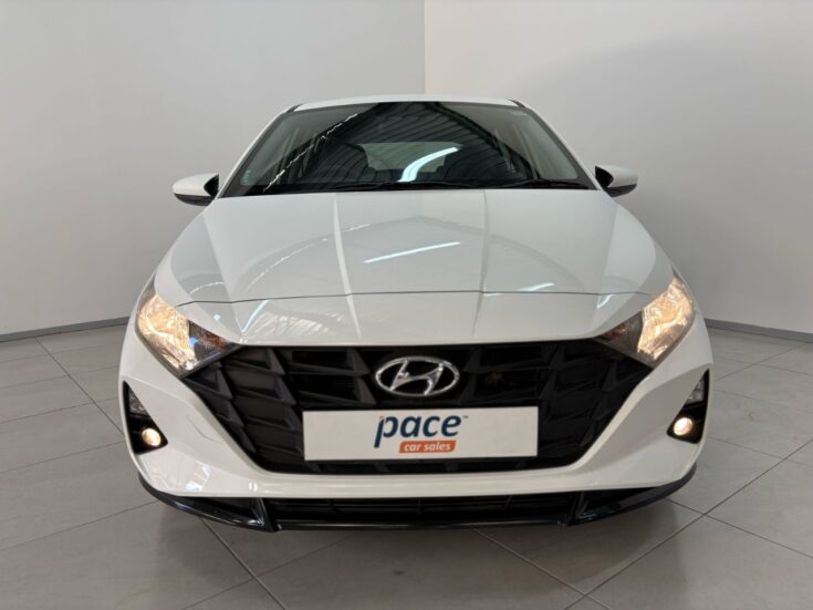 2021 HYUNDAI i20 1.4 MOTION A.T – Front Photo