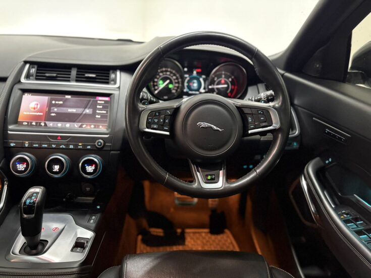 2021 JAGUAR E-PACE 2.0D SE – Dashboard