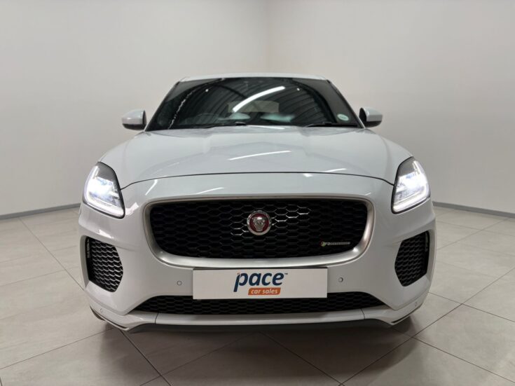 2021 JAGUAR E-PACE 2.0D SE – Front Photo