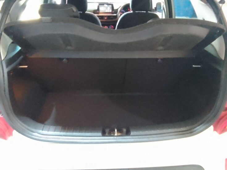 2021 KIA PICANTO 1.0 STREET MANUAL – Boot / Loadbin