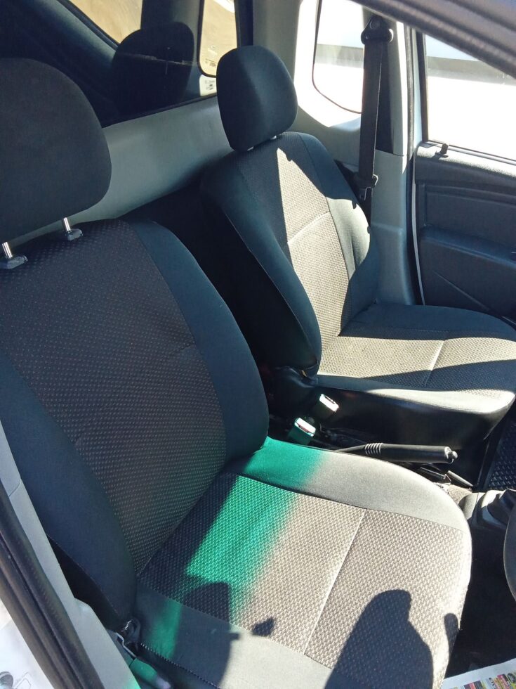 2021 NISSAN 1.5 DCI A/C SAFETY PACK P/U S/C – Front Seats