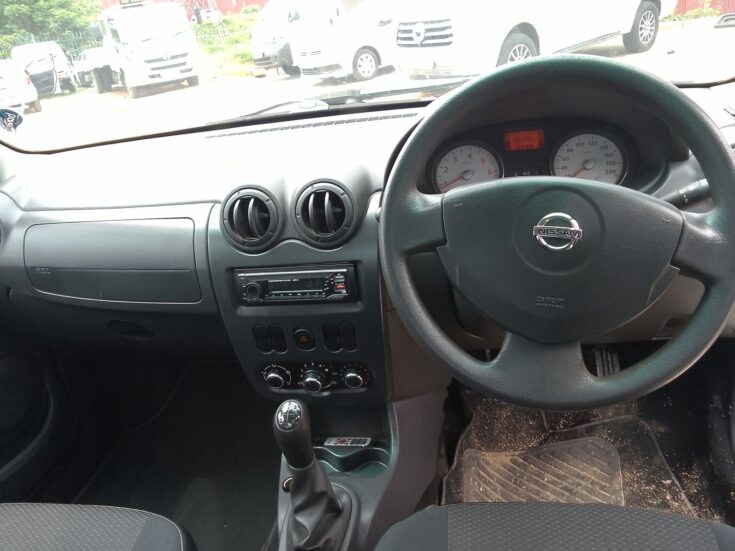 2021 NISSAN NP200 1.5 DCI AC SAFETYC PACK PU SC – Interior