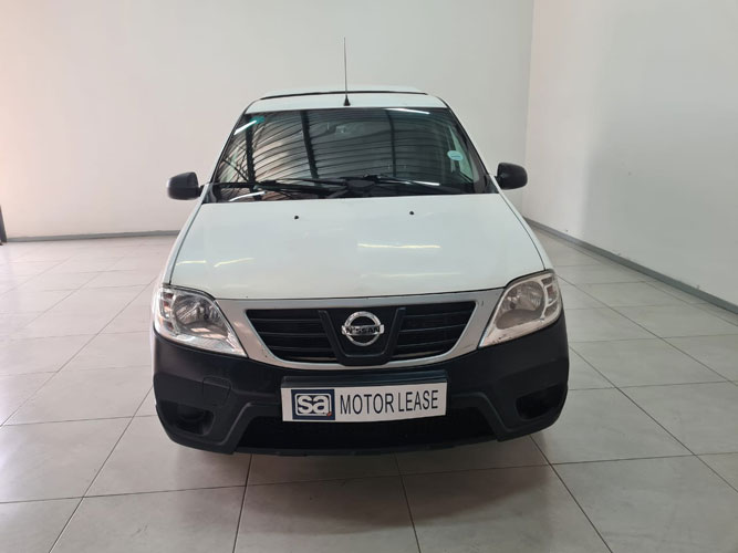 2021 NISSAN NP200 1.6 A/C SAFETY PACK P/U S/C – Front Photo