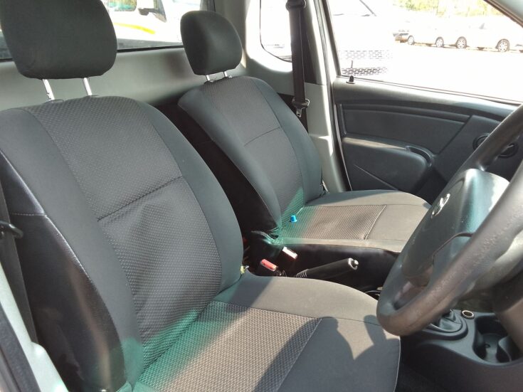 2021 NISSAN NP200 1.6 AC SAFETY PACK PU SC – Front Seats