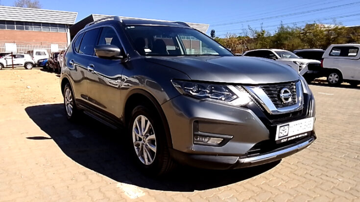 2021 NISSAN XTRAIL 2.5 ACENTA 4X4 CVT – Front Feature Photo