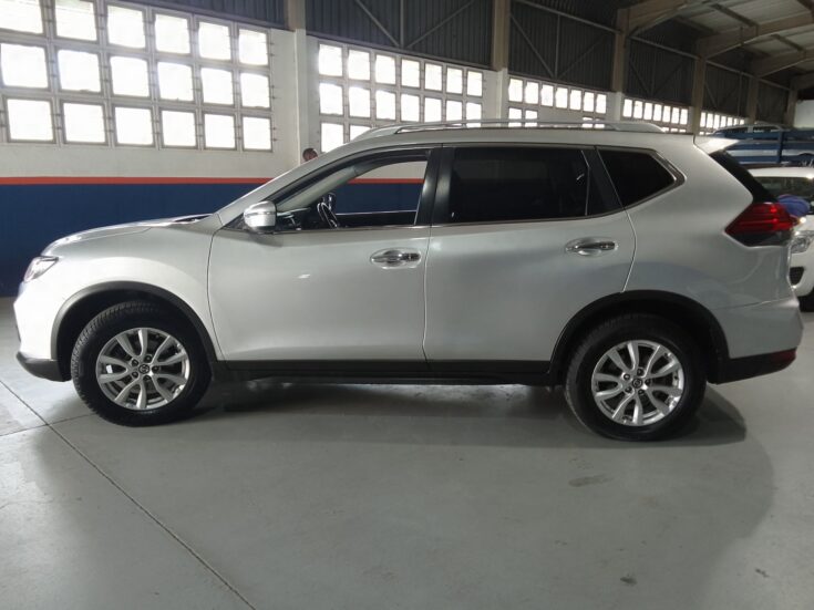 2021 NISSAN XTRAIL 2.5 ACENTA 4X4 CVT – Left Side Photo