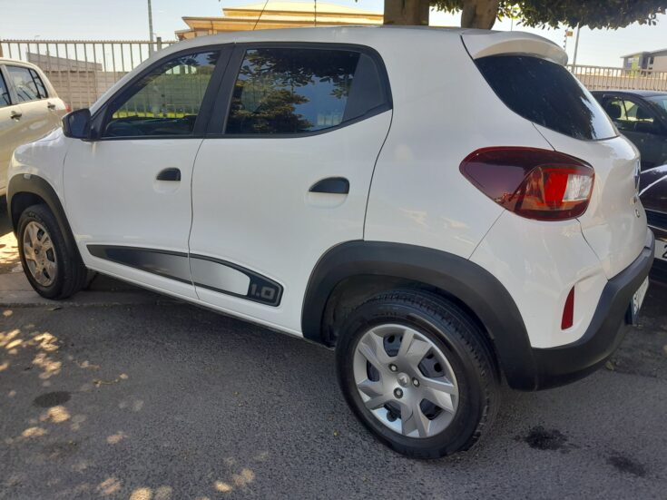 2021 RENAULT KWID DYNAMIQUE MANUAL – Back Feature Photo