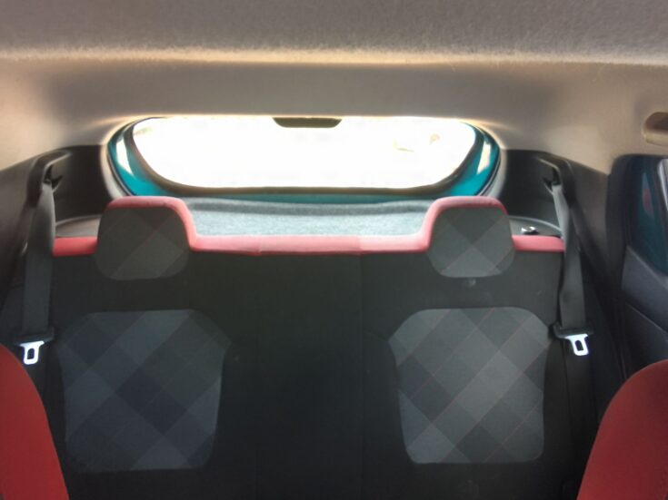 2021 RENAULT KWID DYNAMIQUE MANUAL – Rear Seats