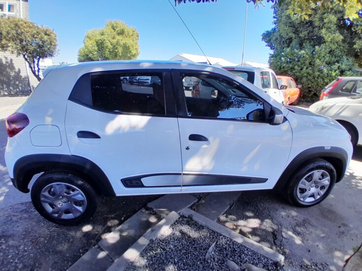 2021 RENAULT KWID DYNAMIQUE MANUAL – Right Side Photo