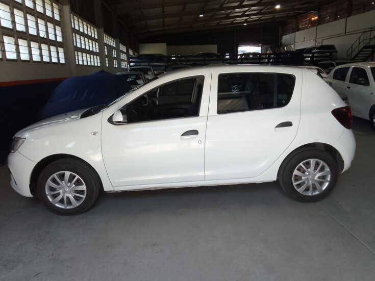 2021 RENAULT SANDERO 900 T EXPRESSION – Left Side Photo