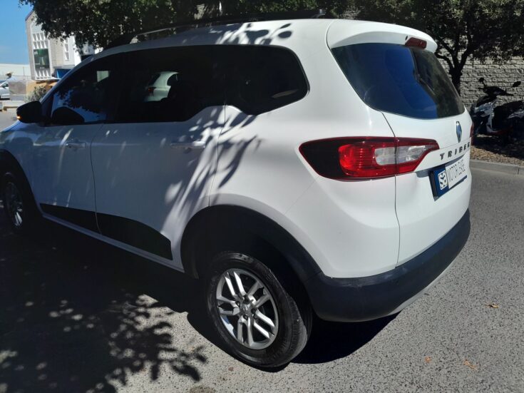 2021 RENAULT TRIBER 1.0 DYNAMIQUE/ZEN – Back Feature Photo