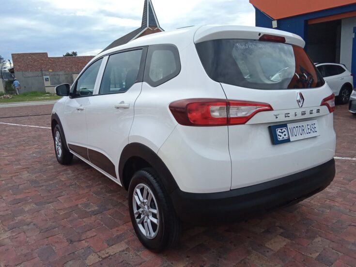 2021 RENAULT TRIBER 1.0 EXPRESSION/LIFE – Back Feature Photo