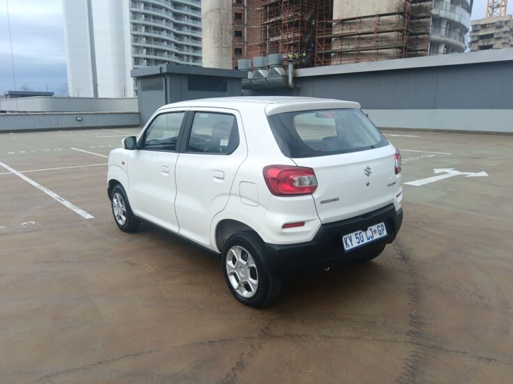 2021 SUZUKI SPRESSO 1.0 GL+ – Back Feature Photo