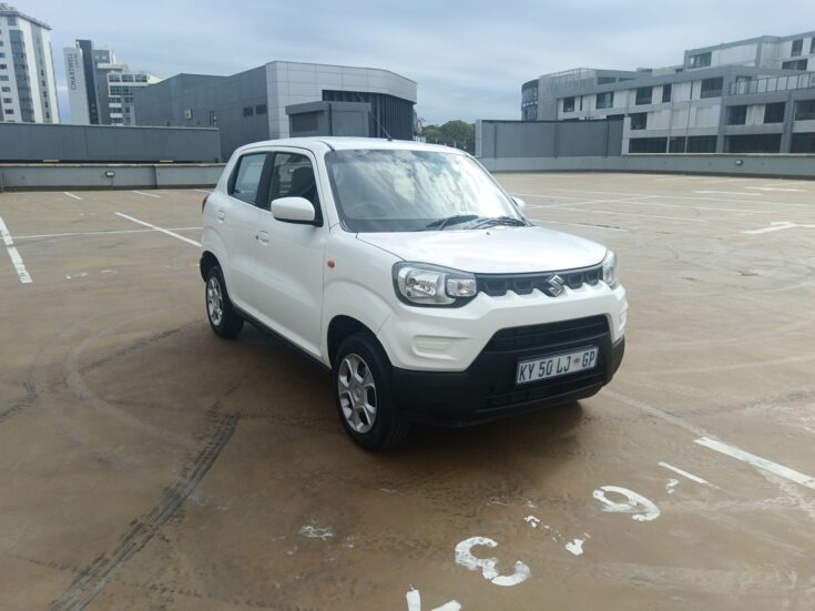 2021 SUZUKI SPRESSO 1.0 GL+ – Front Feature Photo